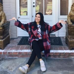 Meet your Posher, Clara melissa